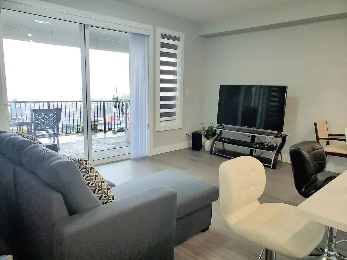 Ocean View Modern 1 Bed Room Suite With Two Beds And A Full Kitchen Colwood Apartment
